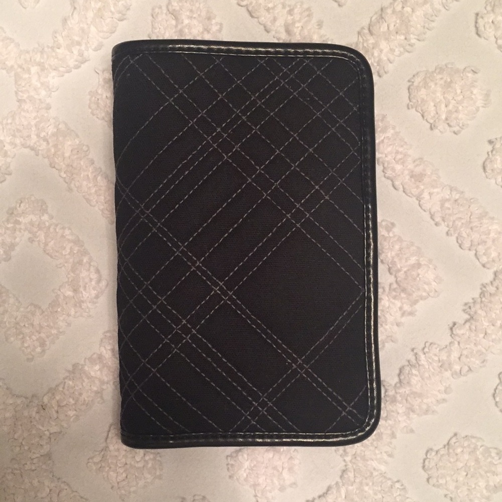 Thirty-One Black Quilted Wallet
